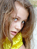 click here to see preteen model image