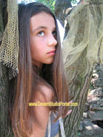 click here to see preteen model image