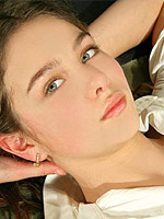 click here to see preteen model image