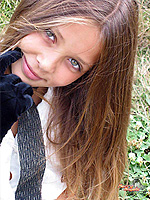 click here to see preteen model image